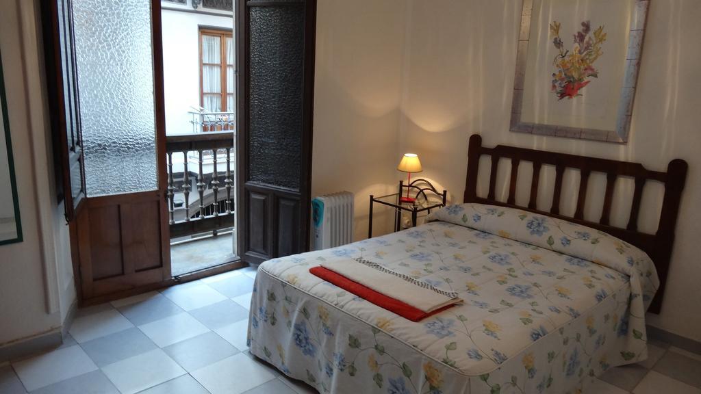 Pension Olympia Granada Phòng bức ảnh